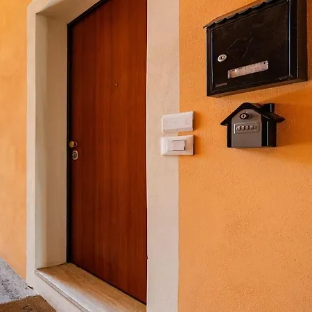 Thekeystudio, Viva Italia Con Giardino, In 2 Minuto Dal Mare Bordighera