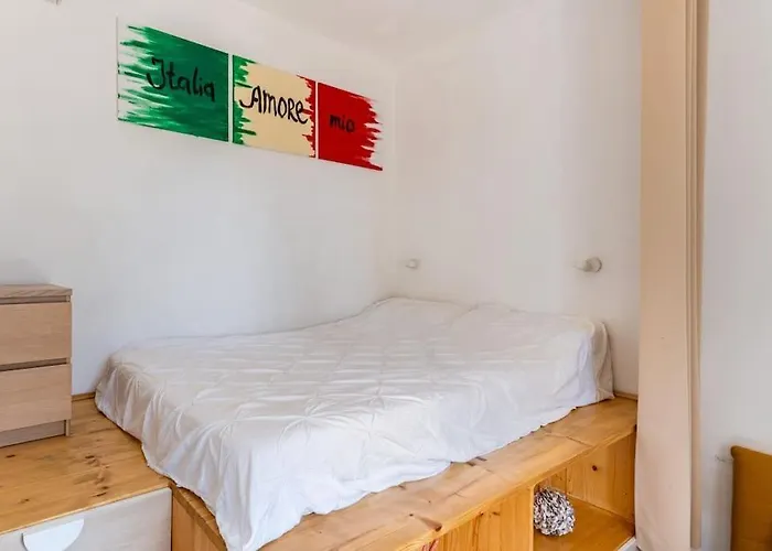 Apartamento Thekeystudio, Viva Italia Con Giardino, In 2 Minuto Dal Mare Bordighera